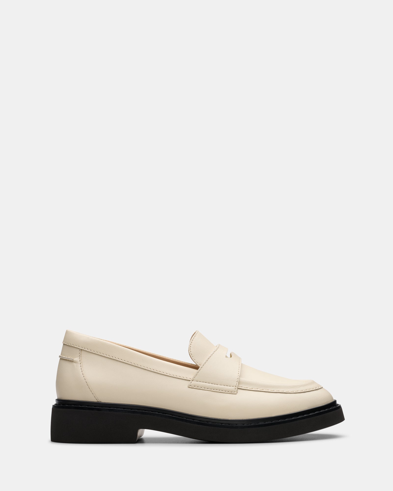 Splend Edge Cream Leather Clarks