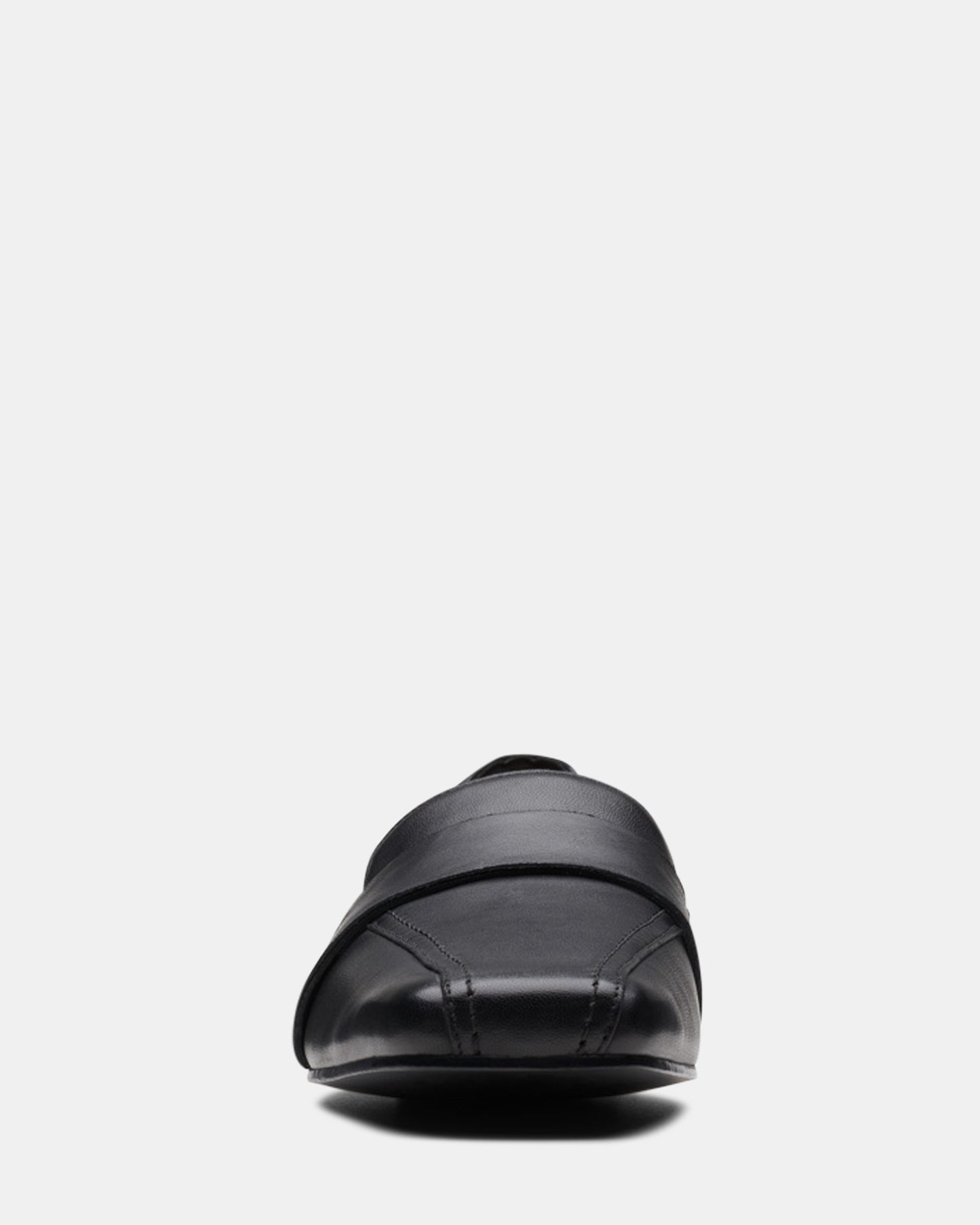 Seren Flat Black Leather
