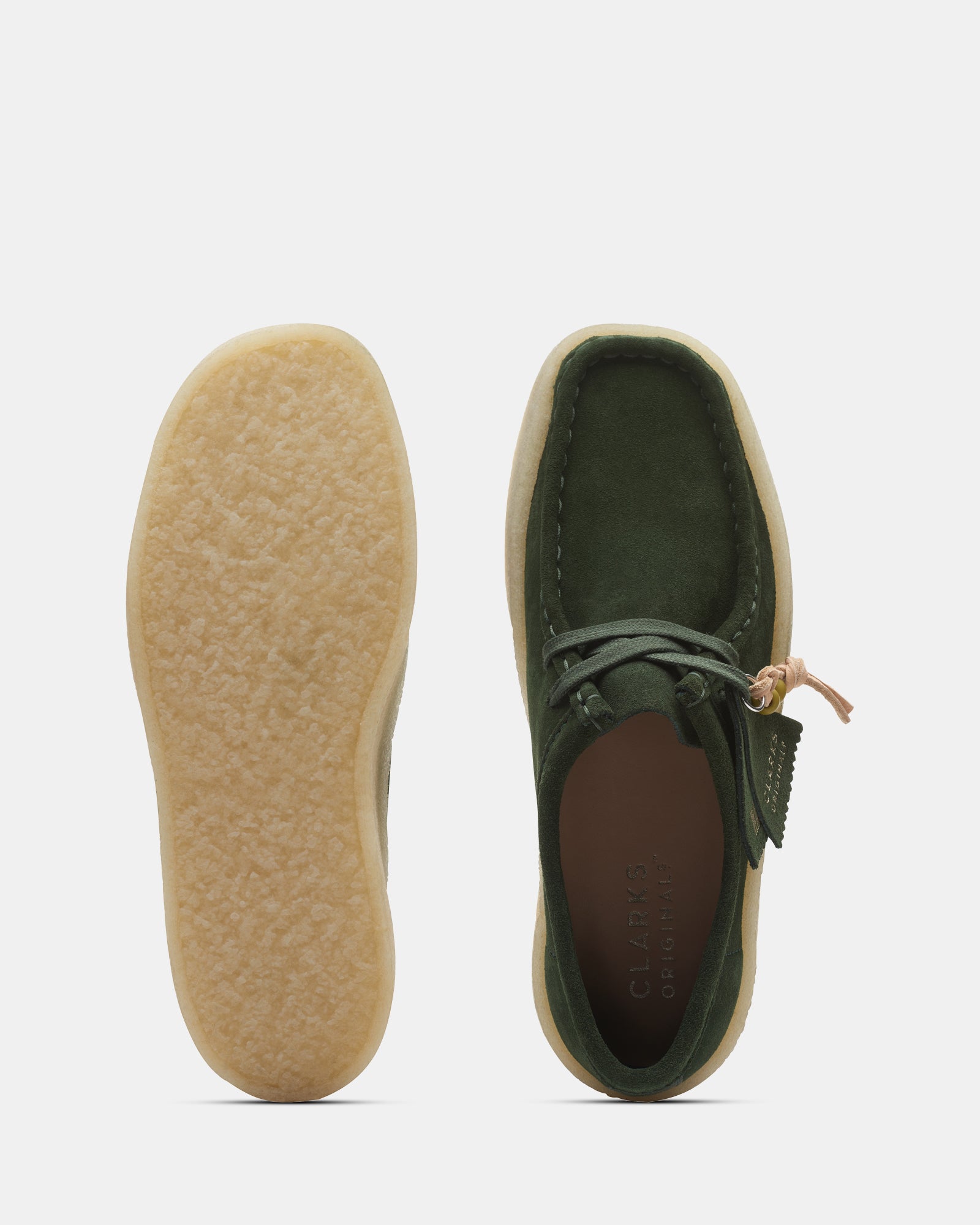 Olive green deals clarks wallabees