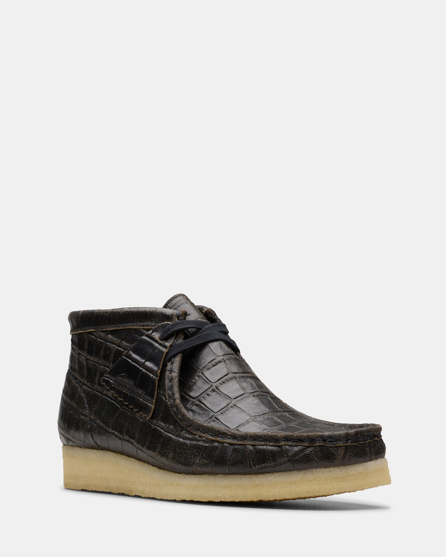 Wallabee Boot. (W) Blkcroc Distress