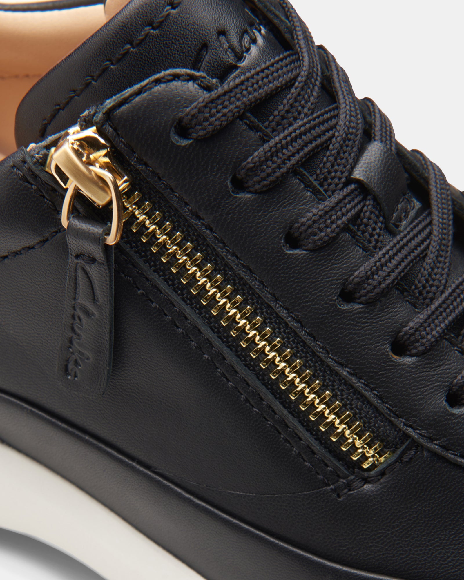 Tivoli Zip Black Leather Clarks