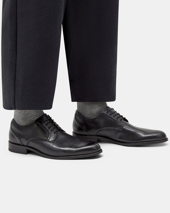 Craftarlo Lace Black Leather