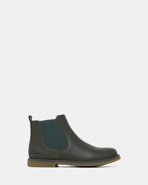 Clarks childrens chelsea store boots