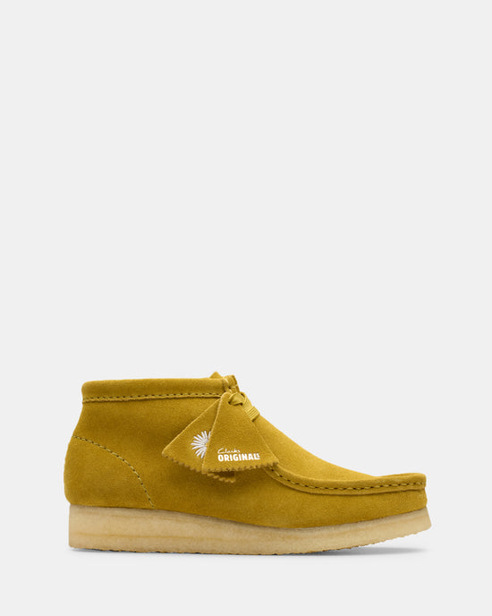 Wallabee Boot. (W) Olive Suede