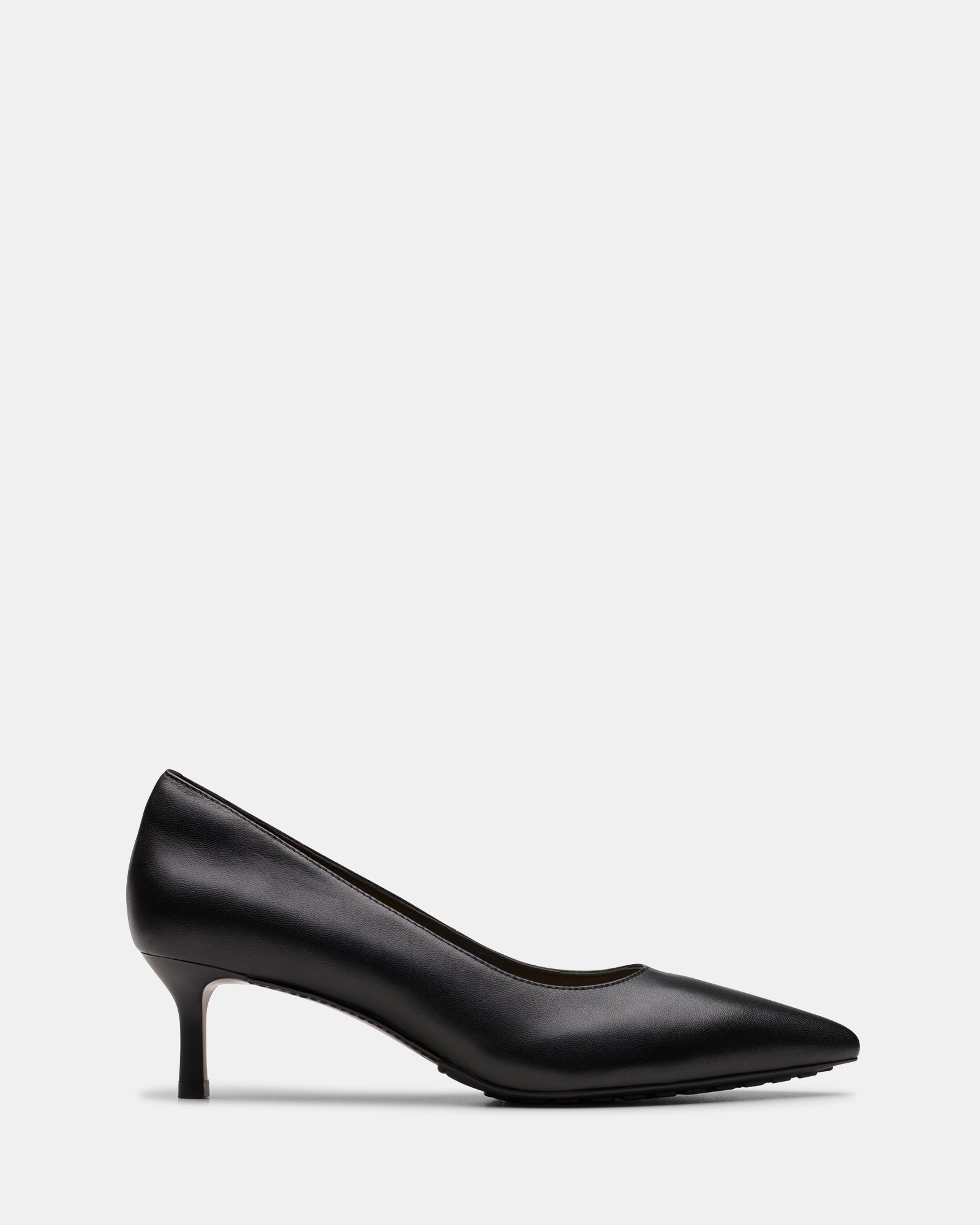 Adela Court Black Leather – Clarks