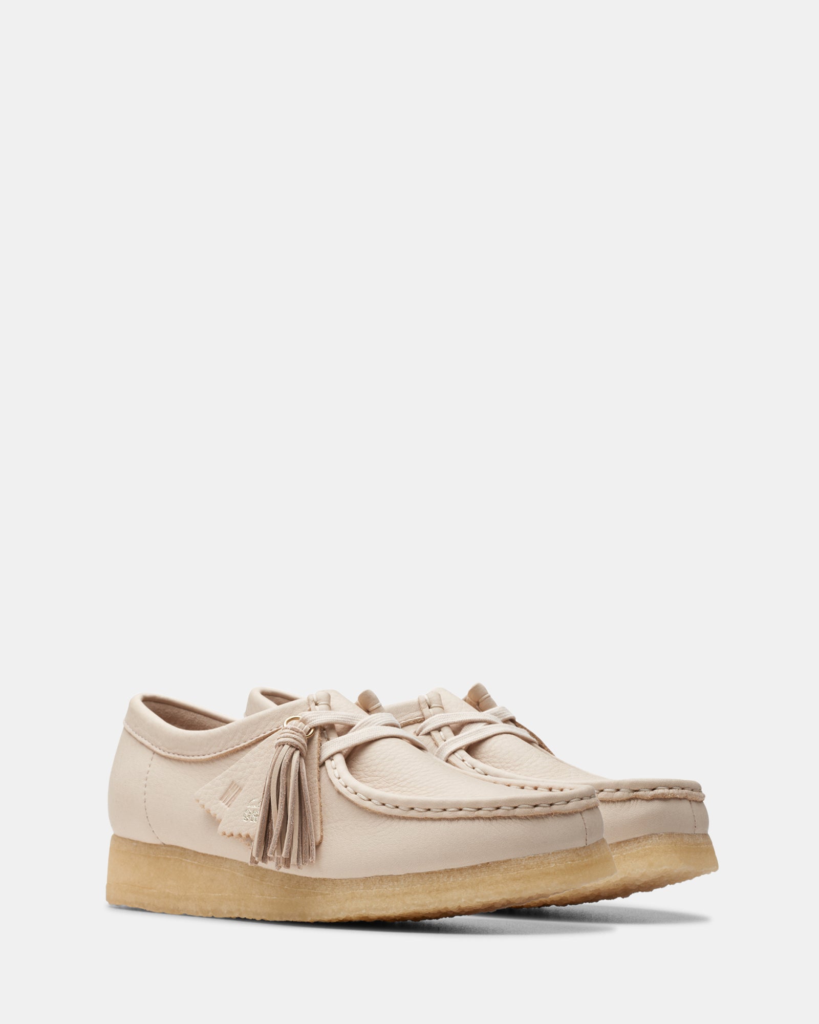 Clarks wallabee white leather hotsell