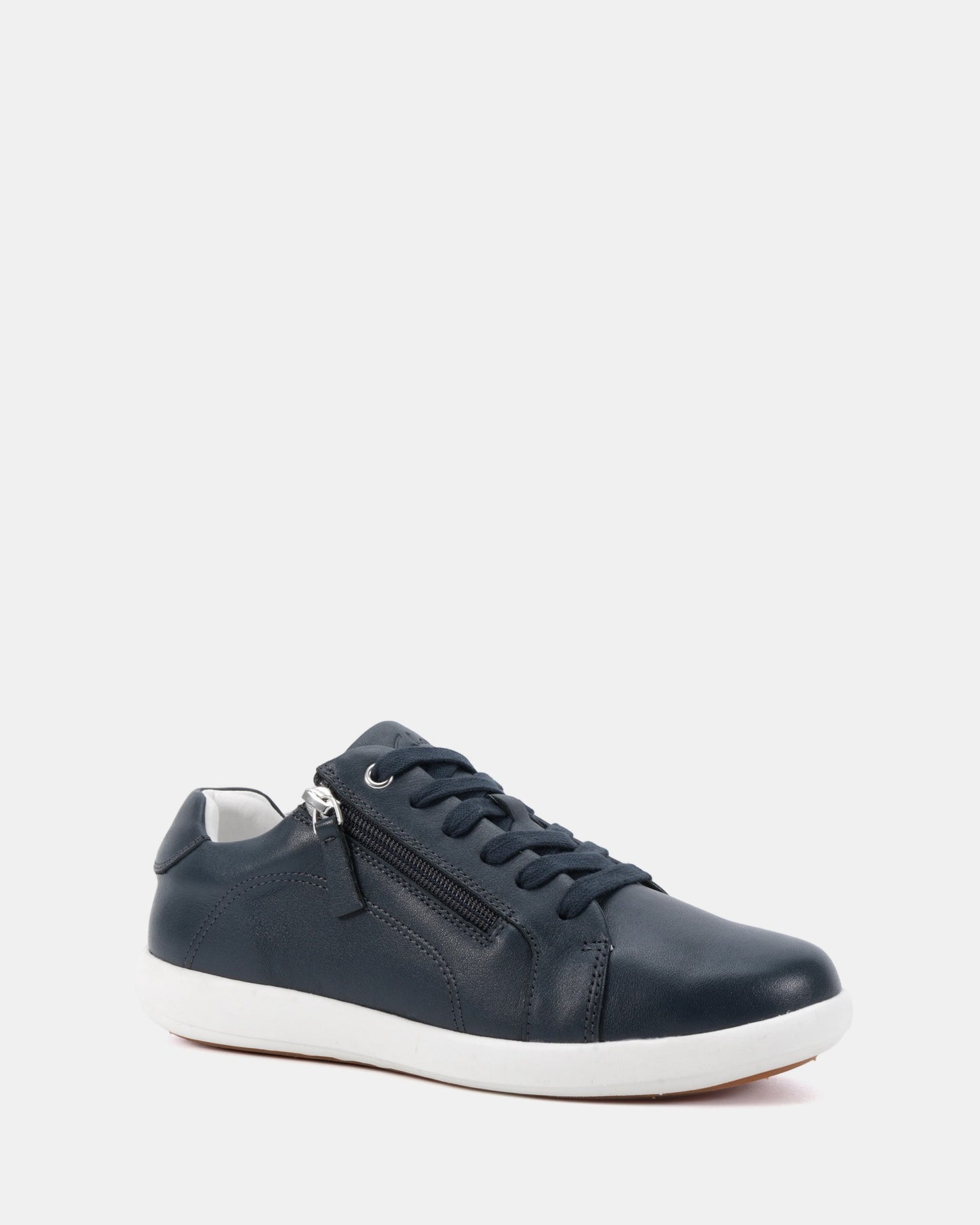 BURROW_Navy_White_Sole_2