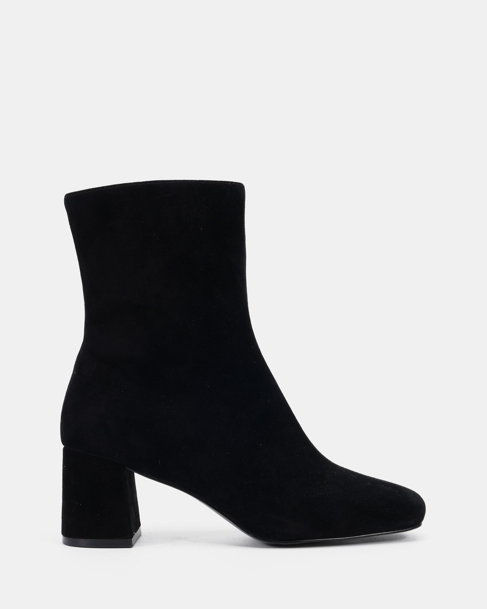 CLASH_Black_Suede_1