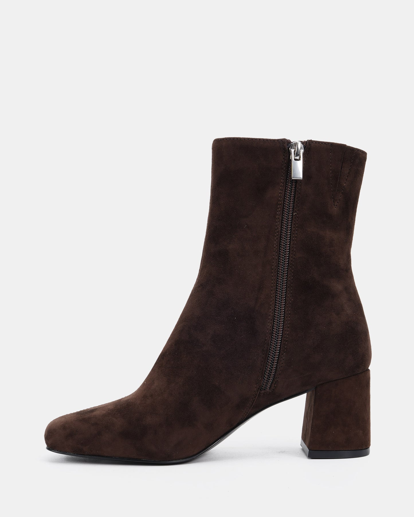 CLASH_Chocolate_Suede_4