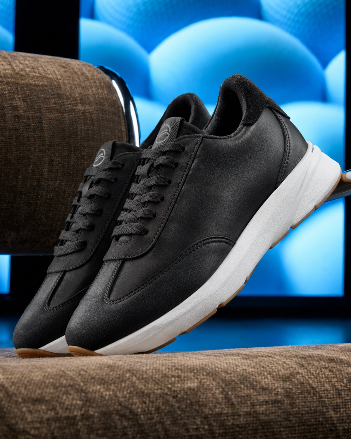 Code-R-Run-Blk-1