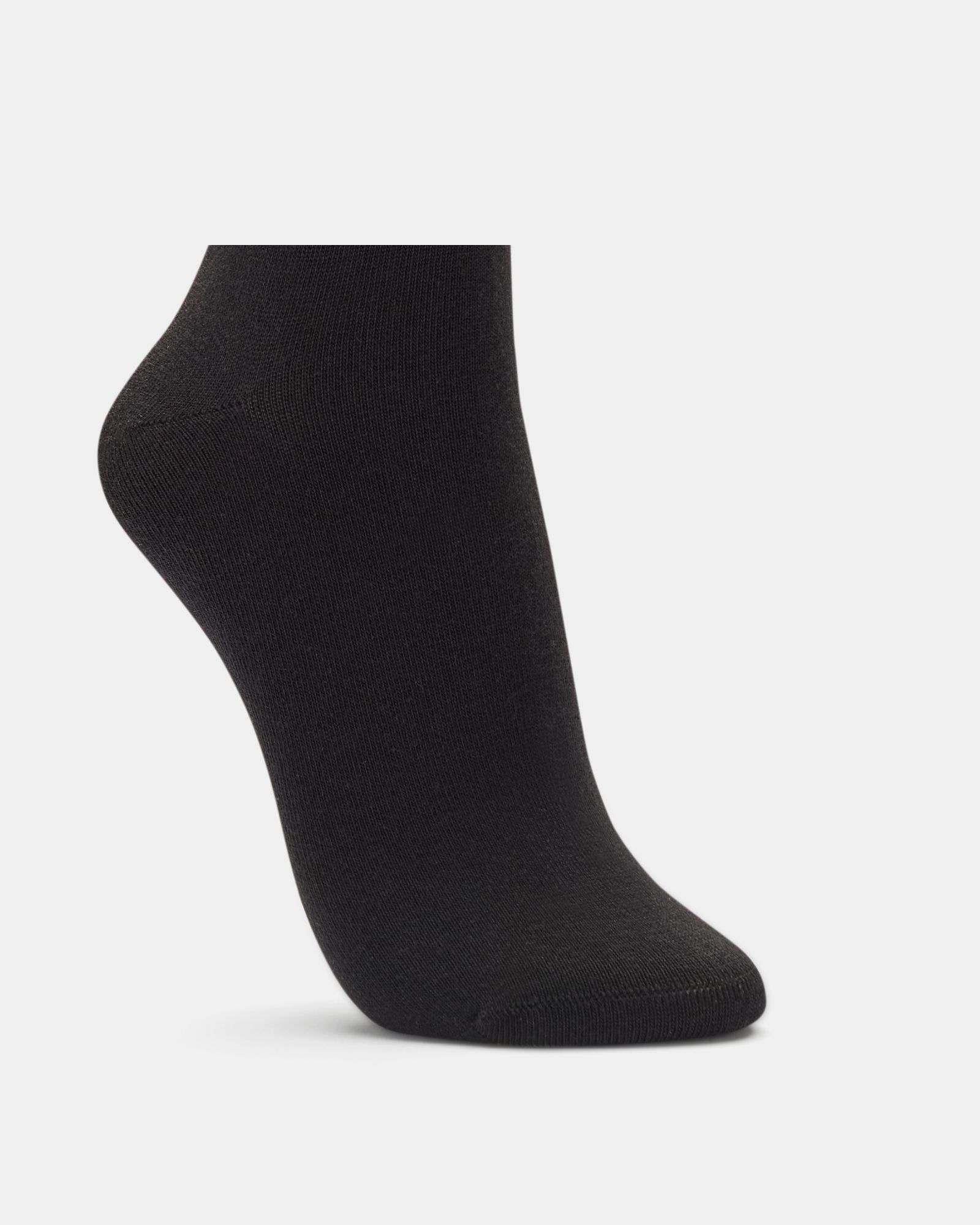 Crew-Black-4