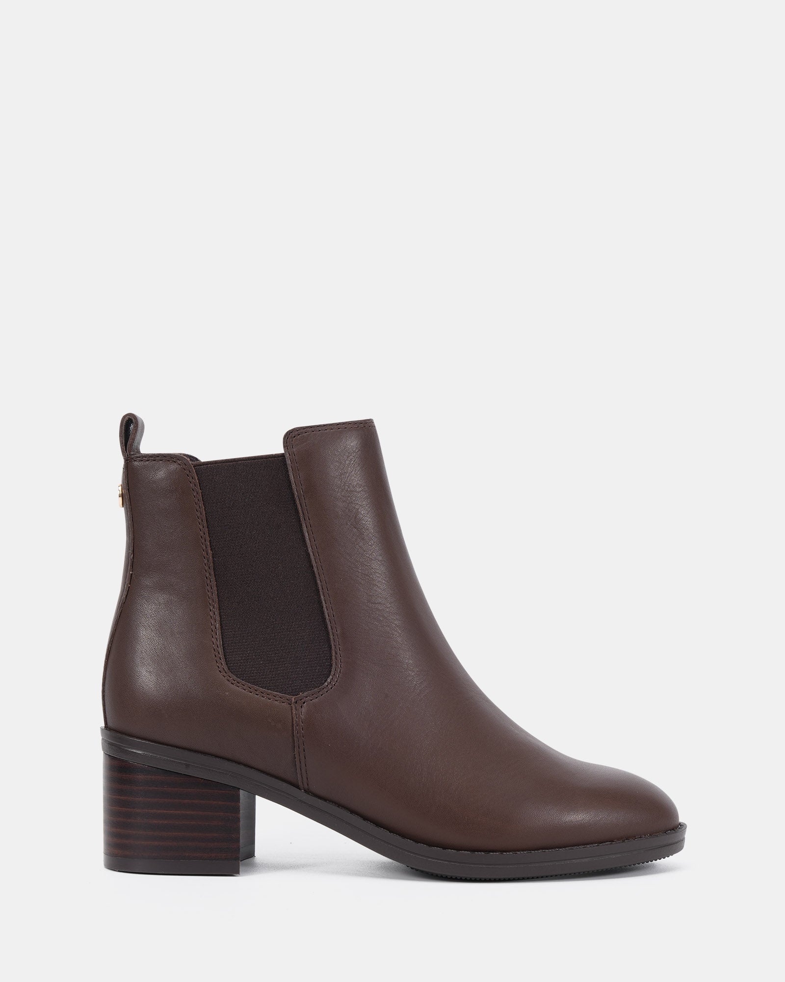 ESTE_DK_Brown_1