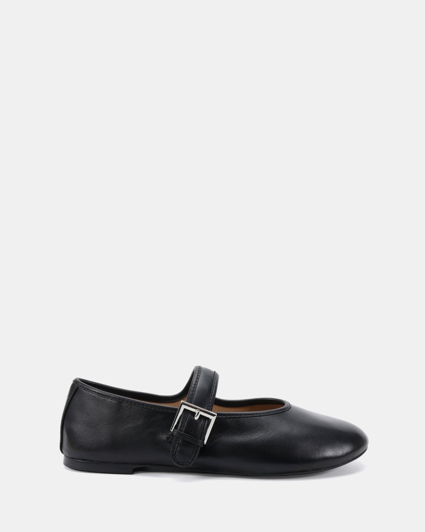 HARRIET_Black_Smooth_1