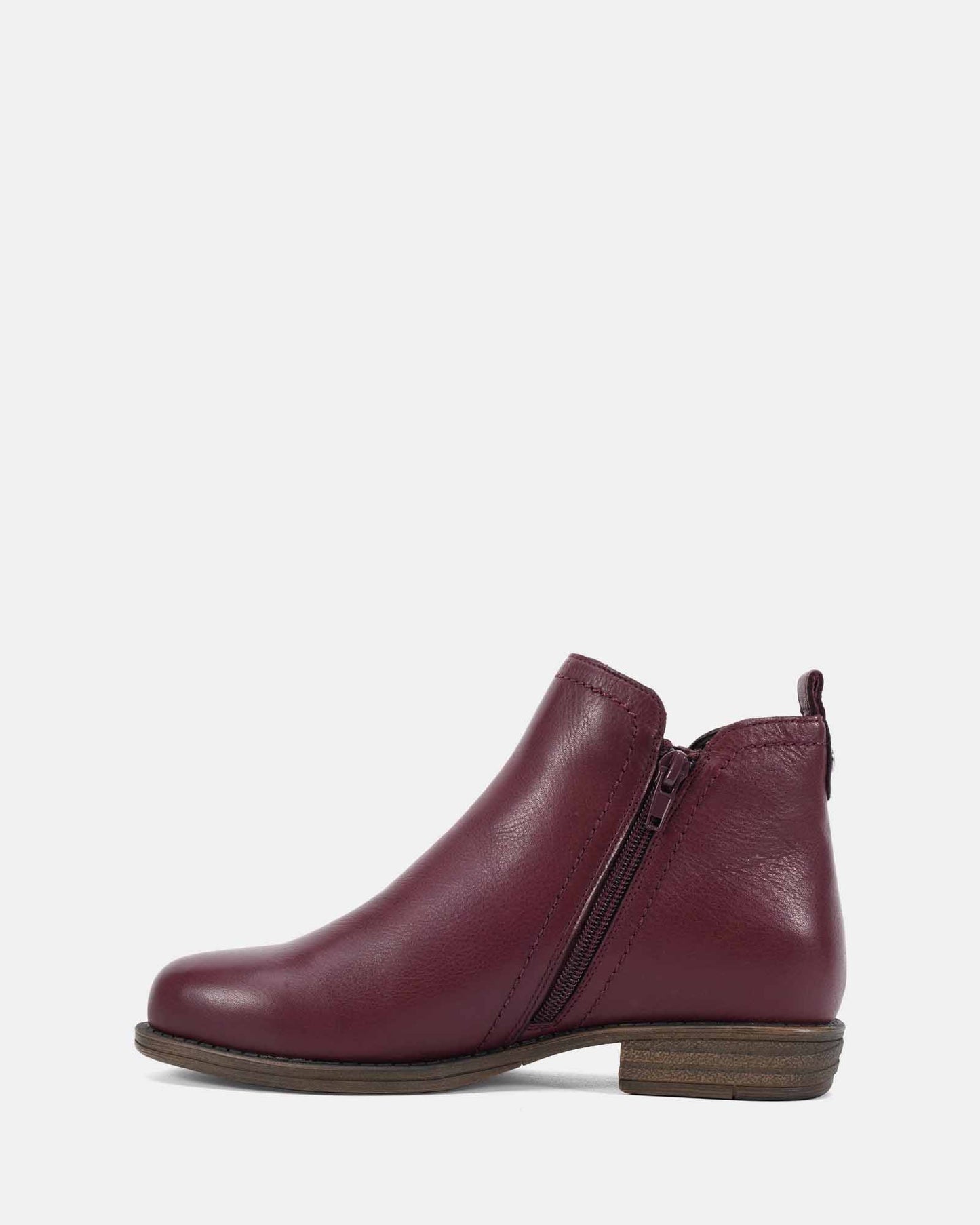 HOLLA_Burgundy_4