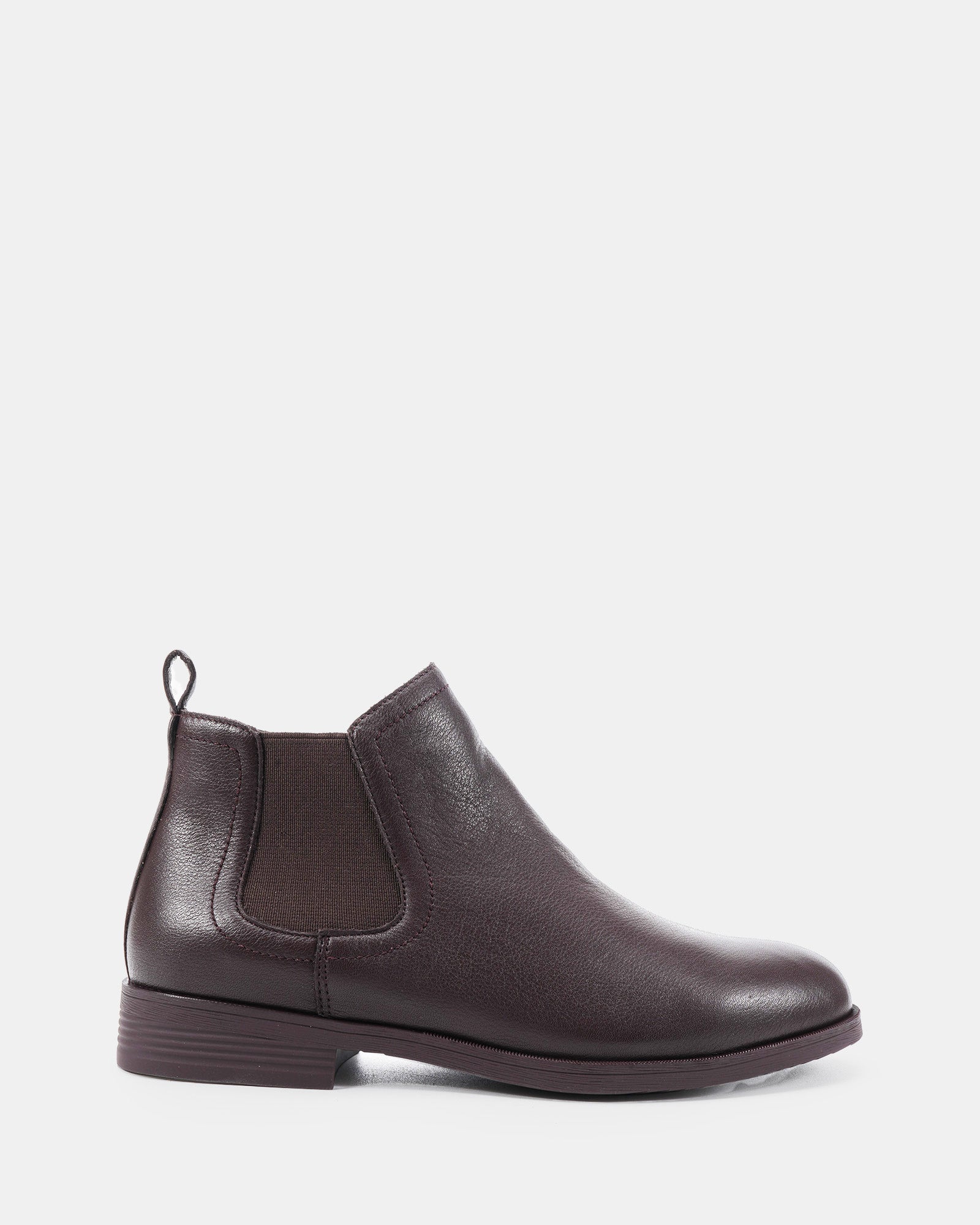 MABEL_Chocolate_1JPG46d4e17ecb5f485aa2520ea8f6e4f3a1
