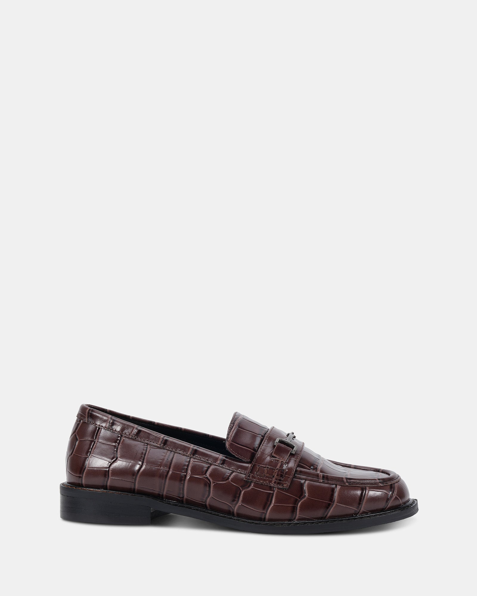PRUE_Dark_Brown_1