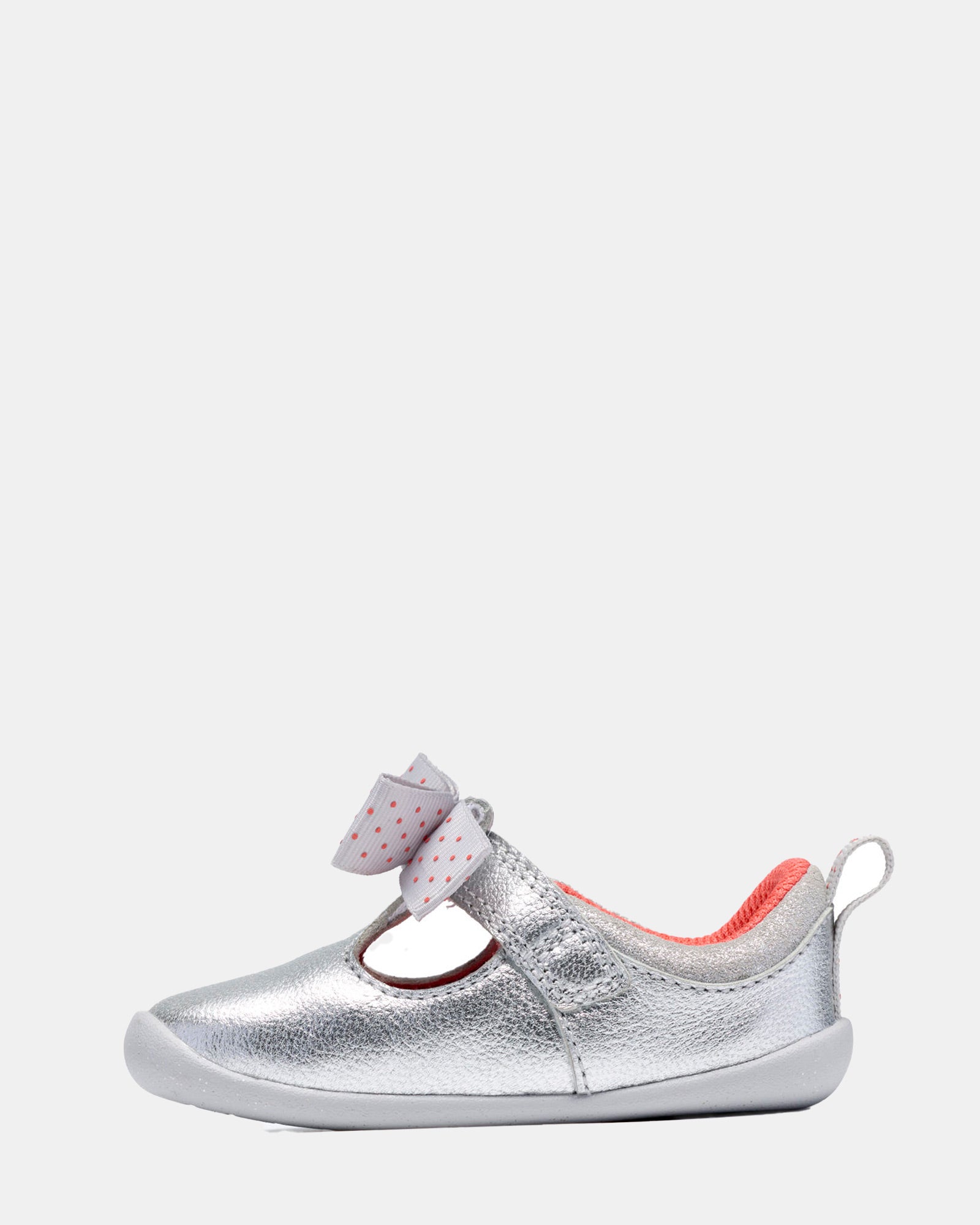 Roamer-Trim-T-Silver-2