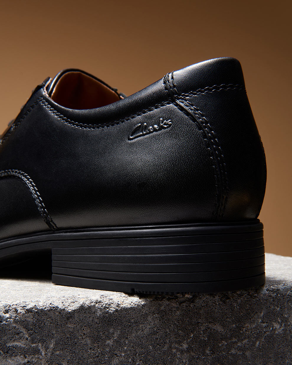 Clarks Men's Tilden Cap Dress - Black – Clarks Australia