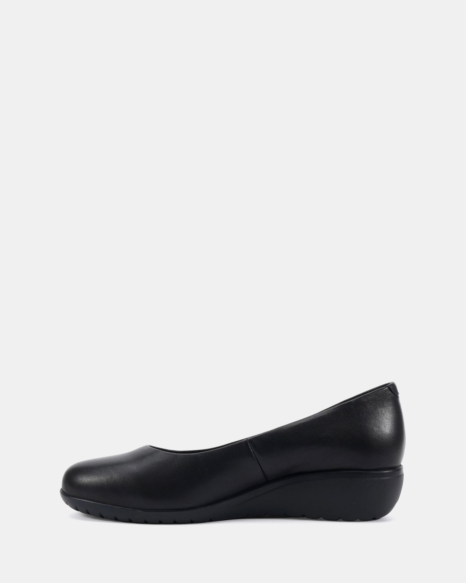 VALMA_Black_4_2c0117be33004ec7bac1dc455557da6f