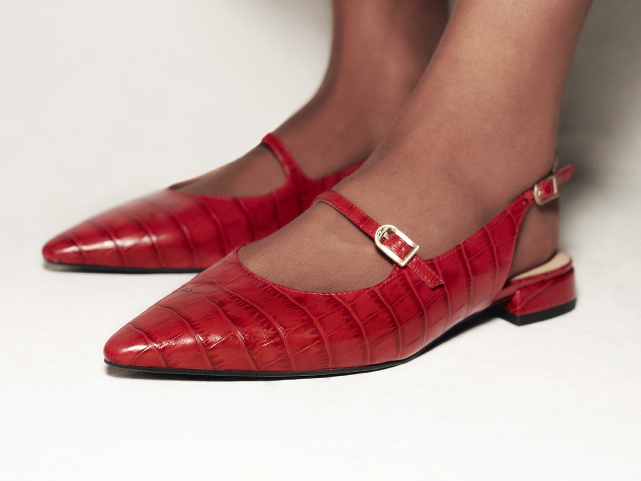Clarks temira sand deals