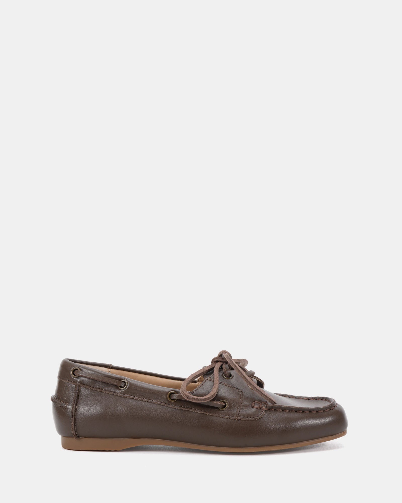 YACHT_Brown_1